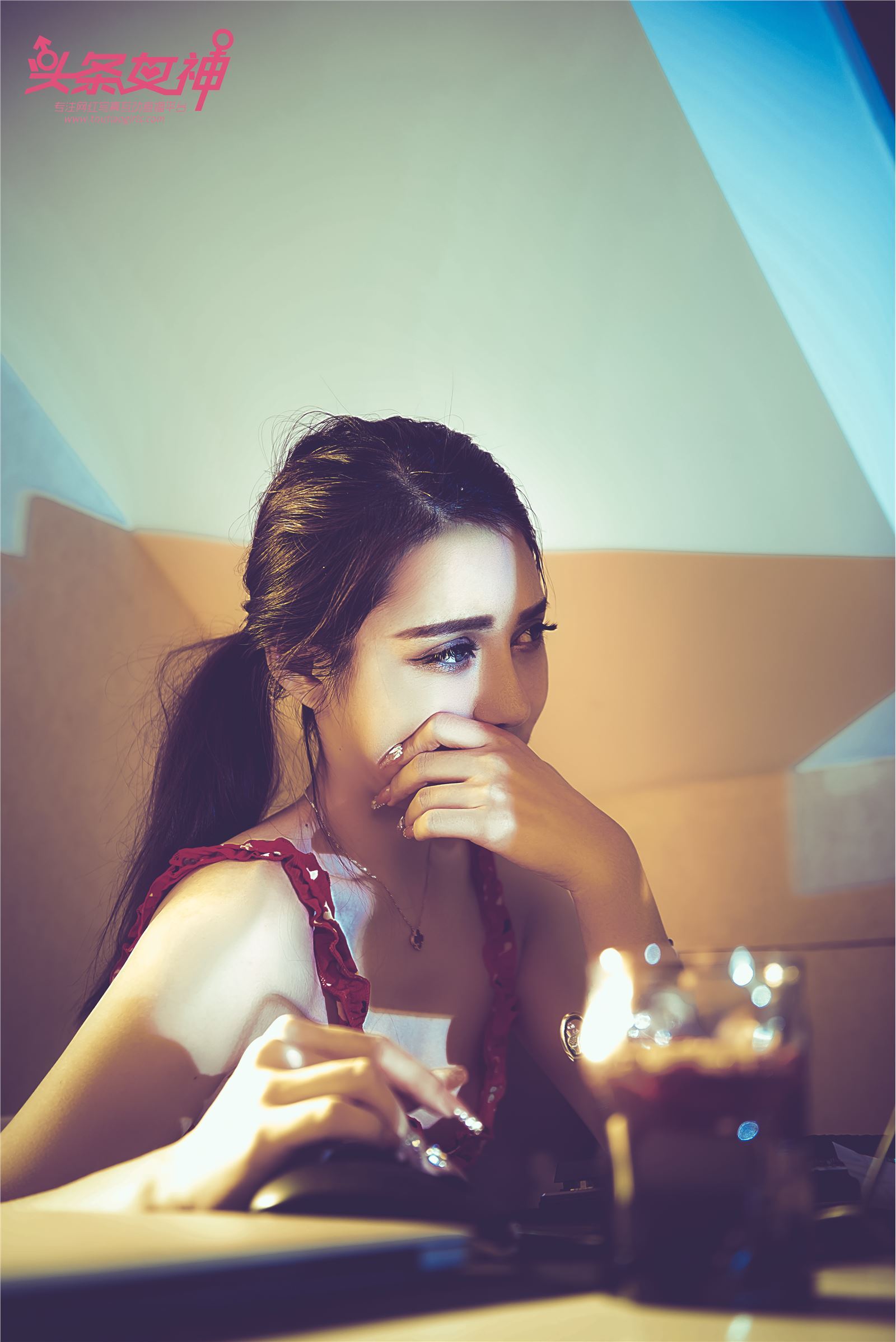 [TouTiao头条女神]2018.05.03 刘博启